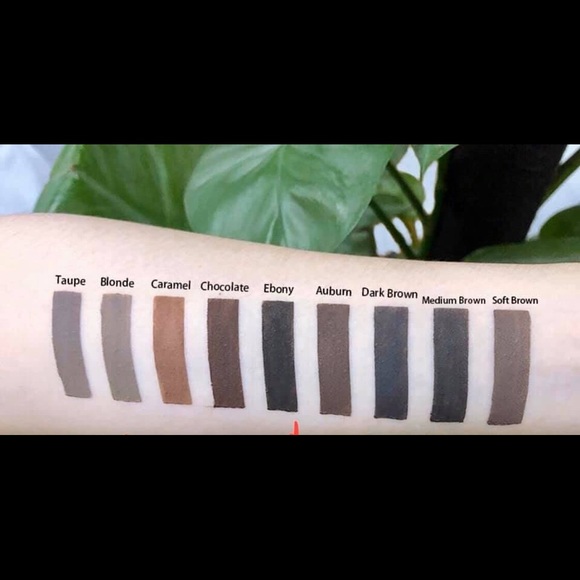 Poomade Eyes - Picture 5 of 5